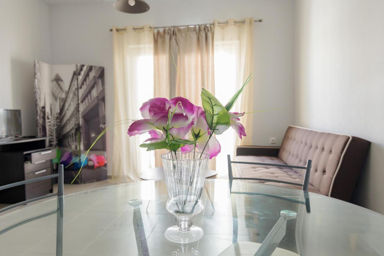 Flat For 3 People Near City Center Héraklion
