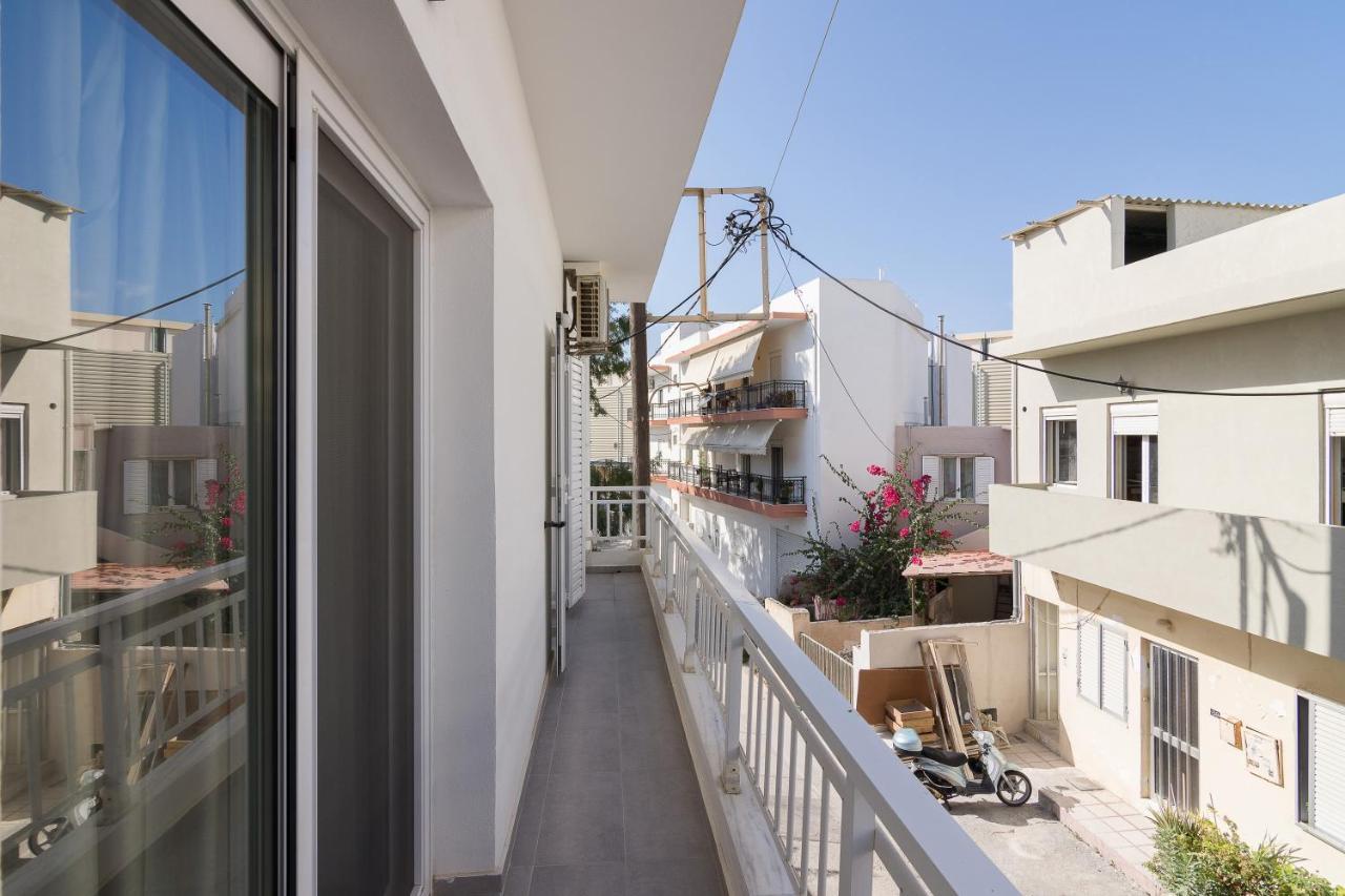 Flat For 3 People Near City Center *